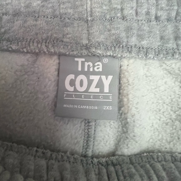 Tna Cozy Fleece Joggers - Picture 2 of 3